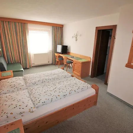 Konukevi Ivos Sonnenpension