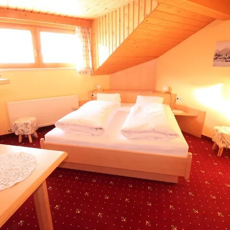 Ivos Sonnenpension 3*