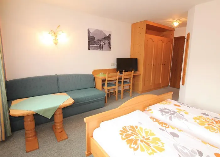 בית הארחה Ivos Sonnenpension 3*