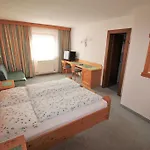 Πανσιόν Ivos Sonnenpension