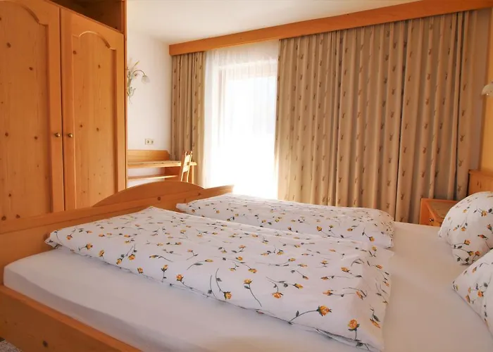 بيت ضيافة إيفوس سونينبنسيون 3*