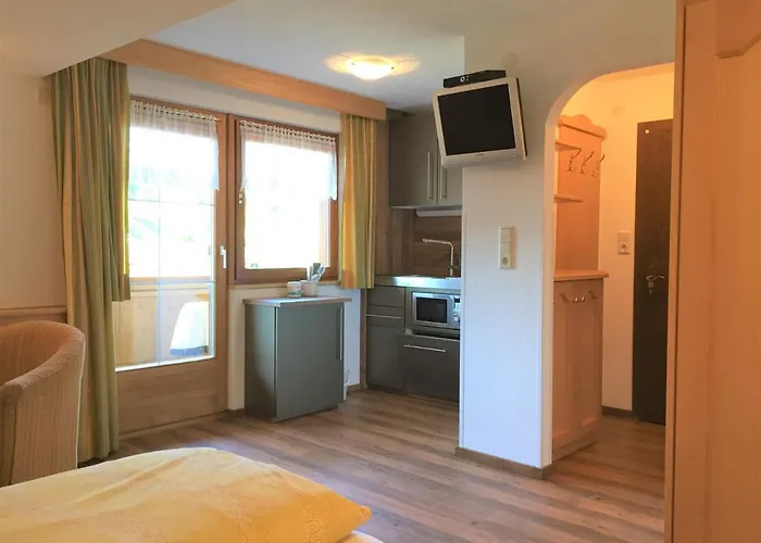 Ivos Sonnenpension 3*